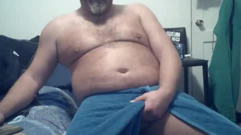 Snapshot of bakerbeachismygig chatting on January 13, 6:27 am bakerbeachismygig online show from January 13, 6:27 am