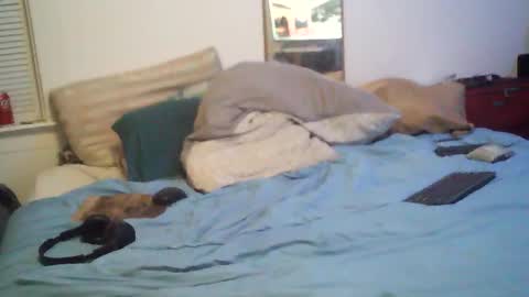 Snapshot of bakerbeachismygig chatting on February 15, 1:57 am bakerbeachismygig online show from February 15, 1:57 am