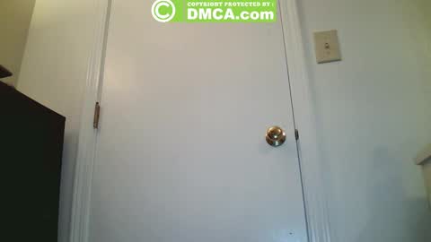 Snapshot of baldjackbear chatting on February 25, 9:35 pm Jack Bear online show from February 25, 9:35 pm