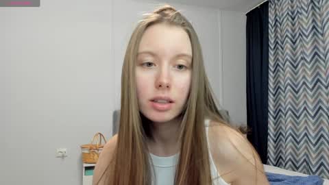 Kira online show from December 14, 6:02 am