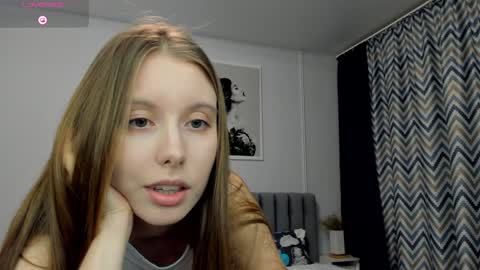 Kira online show from January 8, 8:07 pm