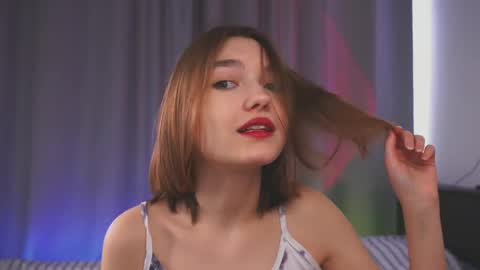 bamba_leyla online show from April 1, 5:19 am