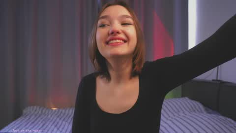 bamba_leyla online show from April 2, 5:05 am