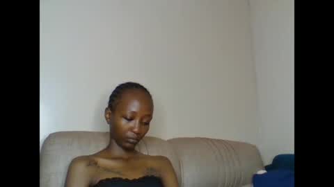 Snapshot of bambi_bunnie chatting on July 23, 1:58 am Bambi online show from July 23, 1:58 am