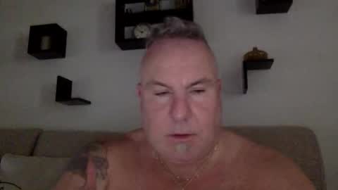 banana5289 online show from May 14, 8:59 pm