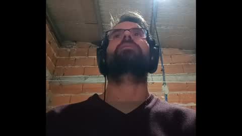 Ezequiel online show from May 16, 2:19 am