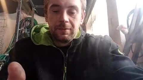 Snapshot of bananek98 chatting on January 14, 11:05 am bananek online show from January 14, 11:05 am