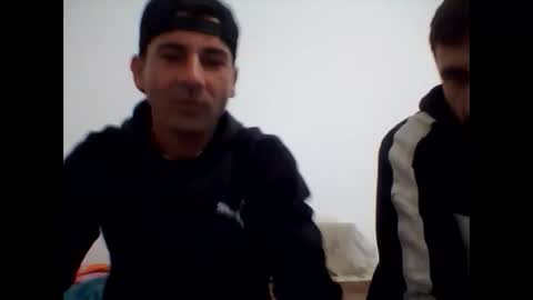 banciuclaudiu87 online show from May 5, 10:23 am