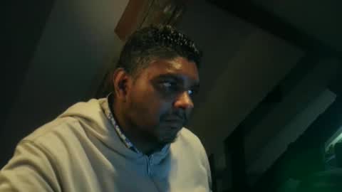 Snapshot of bandusrilanka200 chatting on October 10, 11:59 pm bandusrilanka200 online show from October 10, 11:59 pm