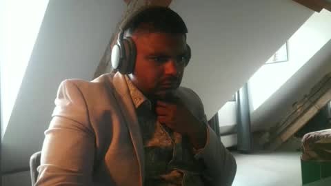 Snapshot of bandusrilanka200 chatting on October 16, 8:59 am bandusrilanka200 online show from October 16, 8:59 am
