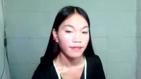 baninay810654 online show from May 9, 10:26 pm