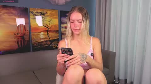 bar8bie_keks online show from April 4, 2:10 am