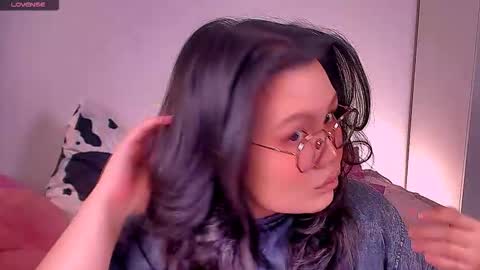 Snapshot of barbara_bb chatting on November 14, 6:28 pm Barbie Kim online show from November 14, 6:28 pm