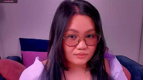 Snapshot of barbara_bb chatting on December 14, 12:38 am Barbie Kim online show from December 14, 12:38 am