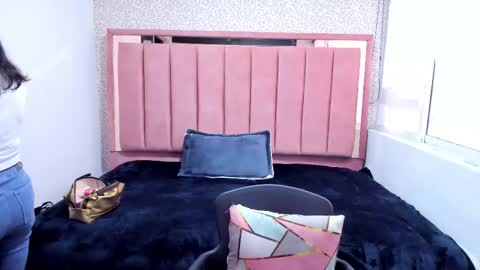 B A R B A R A online show from November 28, 11:57 am