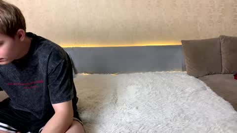 BarbaraDavid online show from May 10, 2:22 pm