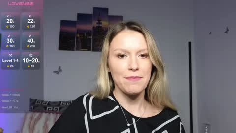 Snapshot of barbara_smith chatting on February 1, 2:37 am Barb online show from February 1, 2:37 am