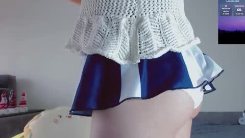 Snapshot of barbarian_girl chatting on January 6, 12:20 pm Amina online show from January 6, 12:20 pm