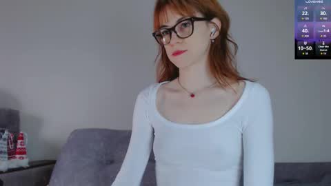 Snapshot of barbarian_girl chatting on January 13, 12:21 pm Amina online show from January 13, 12:21 pm