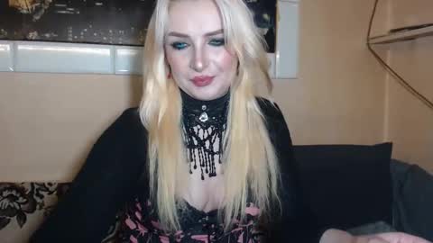 Victoria online show from April 5, 5:04 am