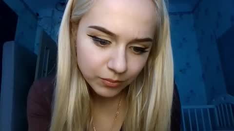 barbie___girl online show from March 10, 8:41 am