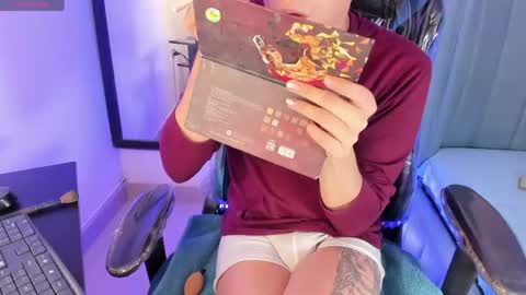          I work from home this is my room 3 online show from March 11, 7:14 am