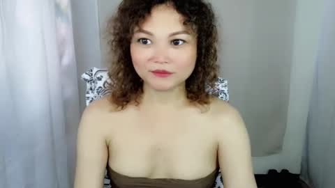 I AM BARBIE online show from January 18, 5:11 am