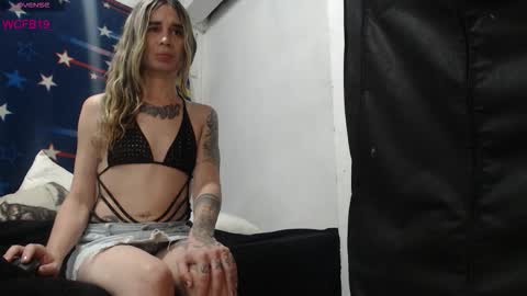 Snapshot of barbie_hot66 chatting on December 23, 1:14 am Barbie online show from December 23, 1:14 am