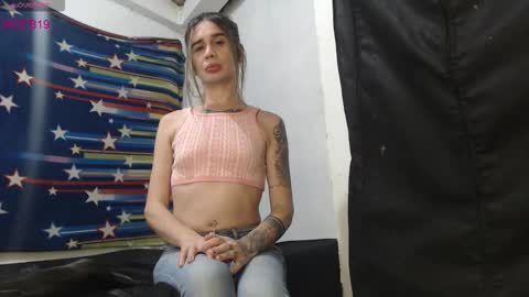 Snapshot of barbie_hot66 chatting on January 18, 10:02 pm Barbie online show from January 18, 10:02 pm