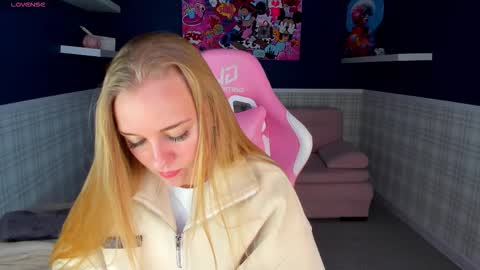 LisGTM2 Mon-Thu Sat 0100am-0700am online show from November 30, 1:31 am