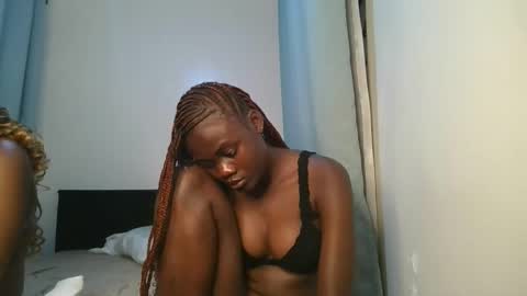 queen online show from November 6, 11:04 pm