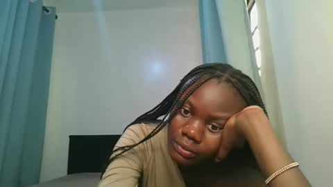 queen online show from March 22, 9:56 am