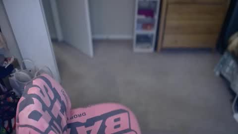 Snapshot of barbieaphelion chatting on January 13, 10:58 am barbieaphelion online show from January 13, 10:58 am