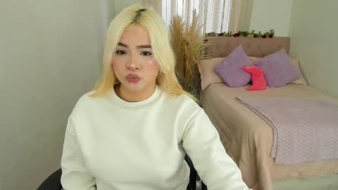 barbiehannab online show from February 21, 7:04 pm