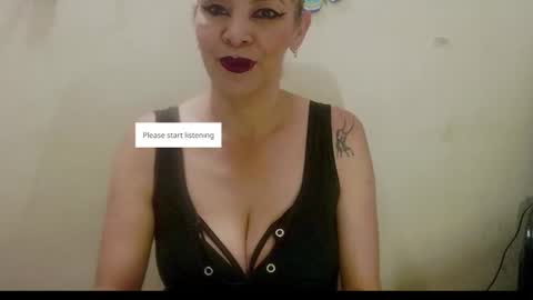 Snapshot of barbiemature chatting on September 19, 10:54 pm barbiemature online show from September 19, 10:54 pm