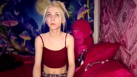 barbieswrld_420 online show from November 10, 6:23 am