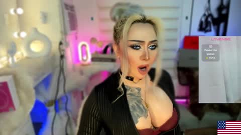 Miss Alexa Fields  online show from October 13, 7:25 pm