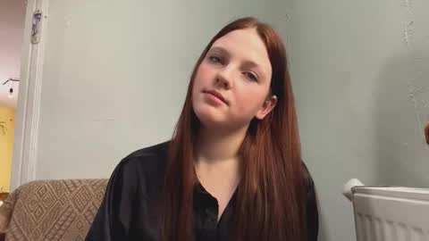 Snapshot of barbrahartgrave chatting on February 8, 9:13 am May online show from February 8, 9:13 am