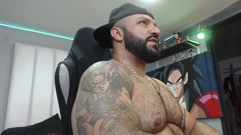 Snapshot of bardockroy_ chatting on December 8, 10:47 pm bardock online show from December 8, 10:47 pm