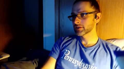 Snapshot of barebearstudio chatting on March 27, 2:17 am barebearstudio online show from March 27, 2:17 am