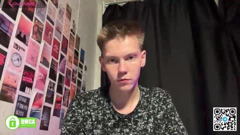 Snapshot of barney_kevin chatting on September 26, 6:45 pm Fansly Barney and Kevin T online show from September 26, 6:45 pm