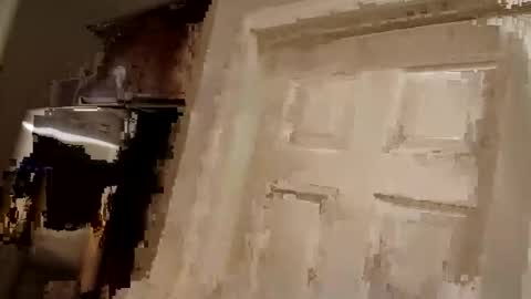 barniemay online show from December 22, 4:04 pm