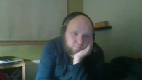 Snapshot of bart_poland chatting on February 18, 1:32 am bart_poland online show from February 18, 1:32 am
