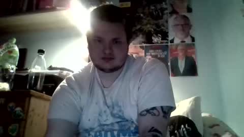BartTheBear online show from June 5, 7:52 pm