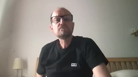 Snapshot of basher69horny4u chatting on February 6, 9:01 am basher69horny4u online show from February 6, 9:01 am