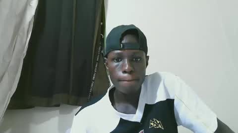 Snapshot of bashwebster chatting on October 4, 6:28 pm bashwebster online show from October 4, 6:28 pm