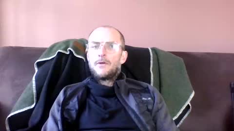 basiccamguy online show from February 6, 2:15 pm