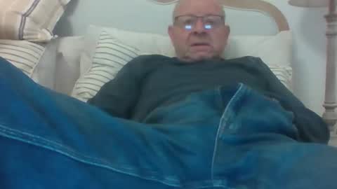 Bass245 online show from March 28, 6:18 pm