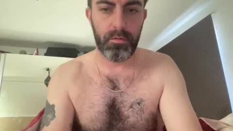 Snapshot of basstard_one chatting on December 4, 11:41 am basstard_one online show from December 4, 11:41 am