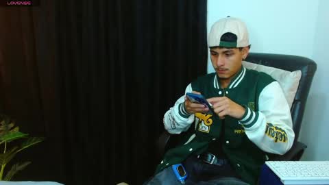 Bastian online show from May 18, 1:24 am